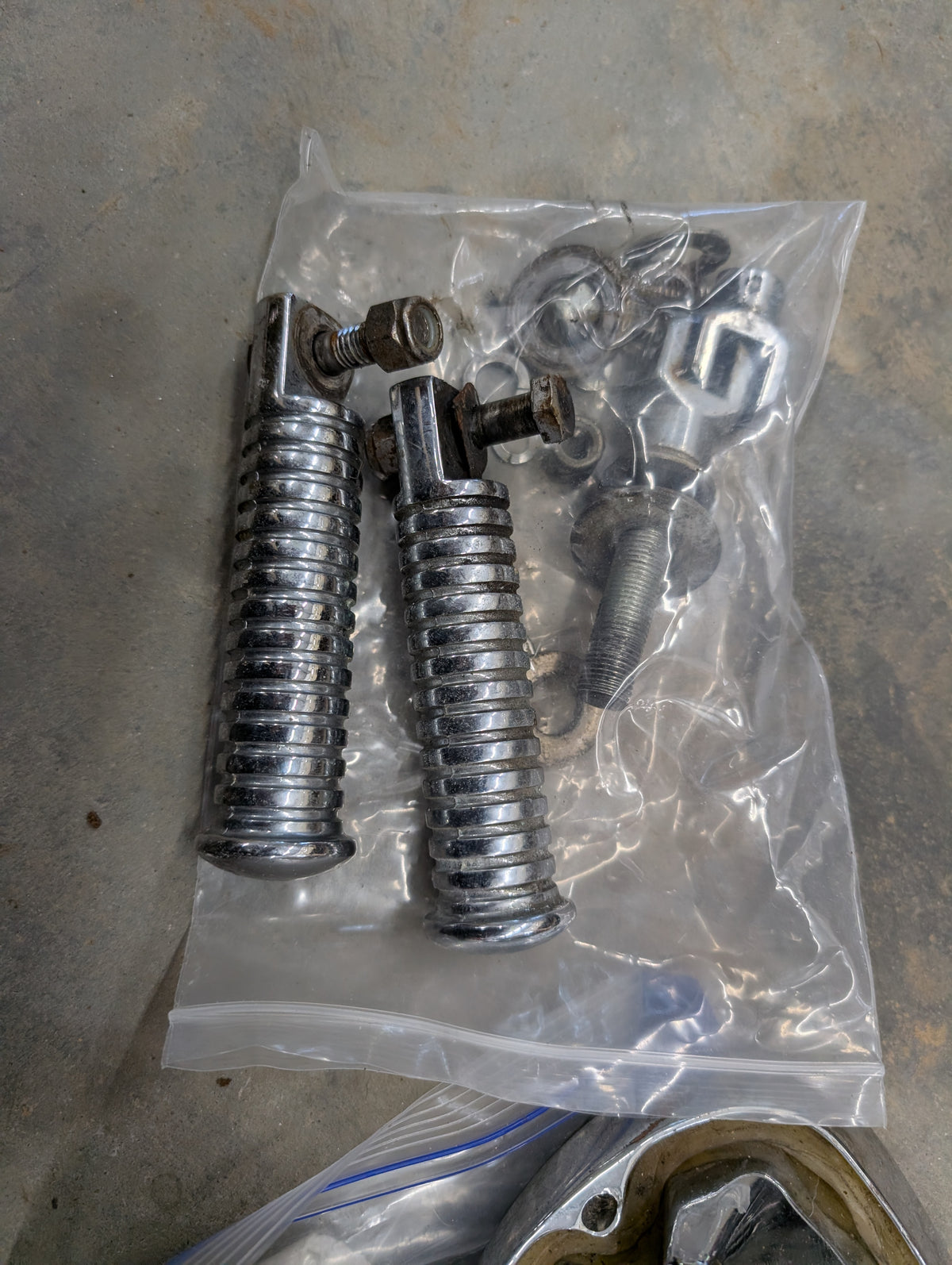Footpegs
